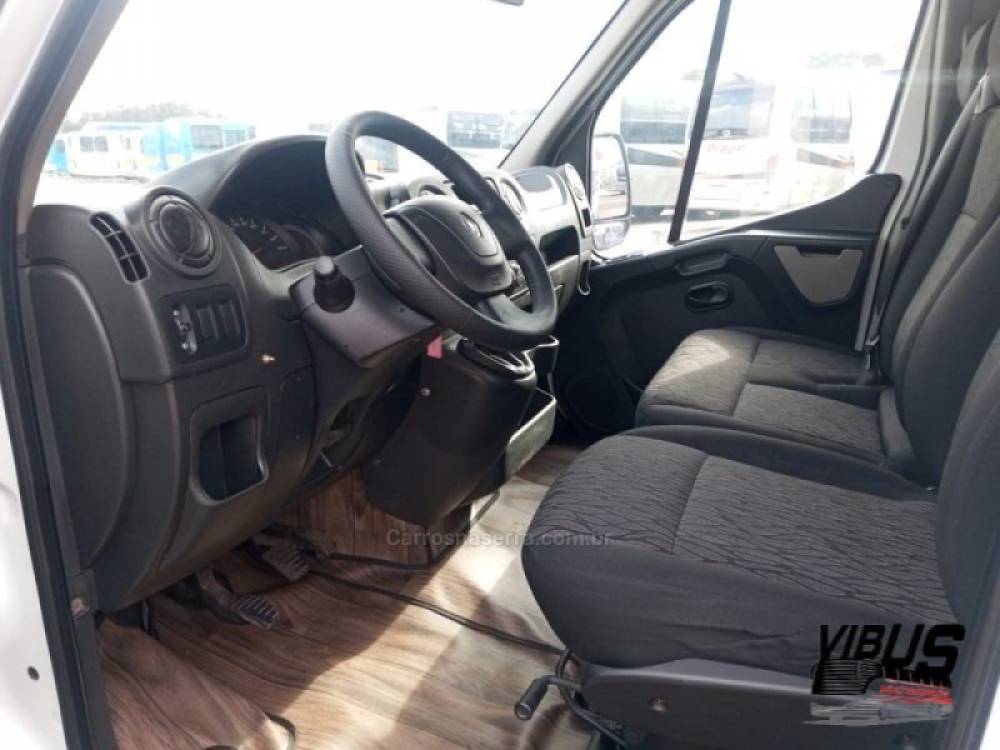 RENAULT - MASTER - 2018/2019 - Branca - Sob Consulta