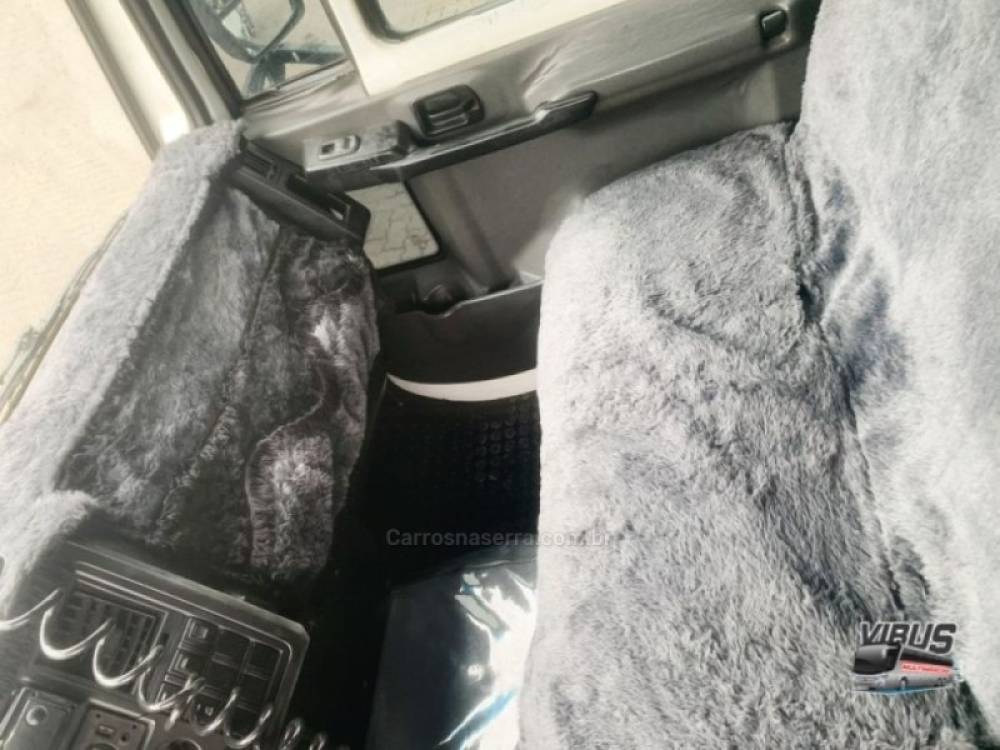 FORD - CARGO 816 - 2015/2015 - Branca - Sob Consulta