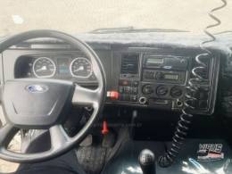 FORD - CARGO 816 - 2015/2015 - Branca - Sob Consulta