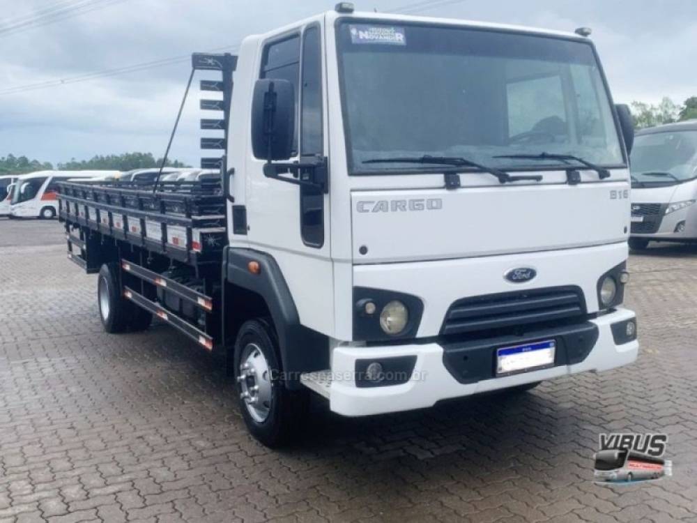 FORD - CARGO 816 - 2015/2015 - Branca - Sob Consulta